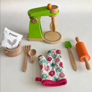 Wooden Toy Kitchen Baking Set: Mixer, Mitt, utensils Pretend/Imagination Play